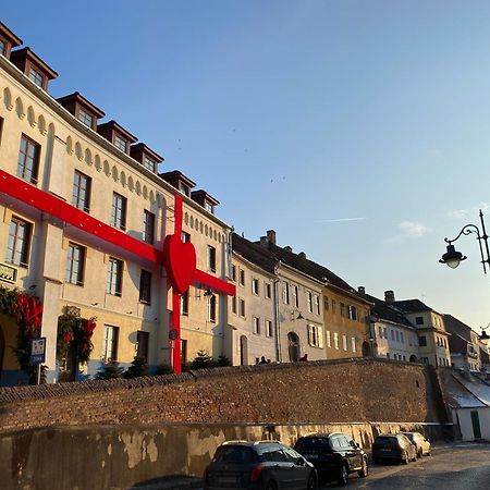 Amedeea'S Apartment Sibiu Exterior photo